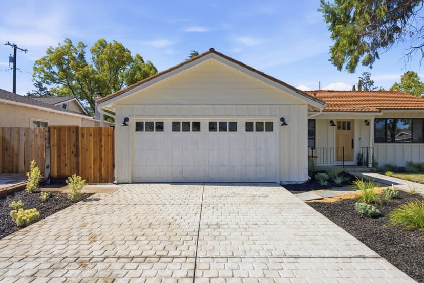 359 Penn Way - Photo 1 of 8