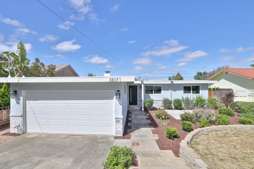 38371 Canyon Heights Drive - Photo 1 of 8