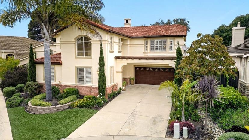 348 Spyglass Way - Photo 1 of 8