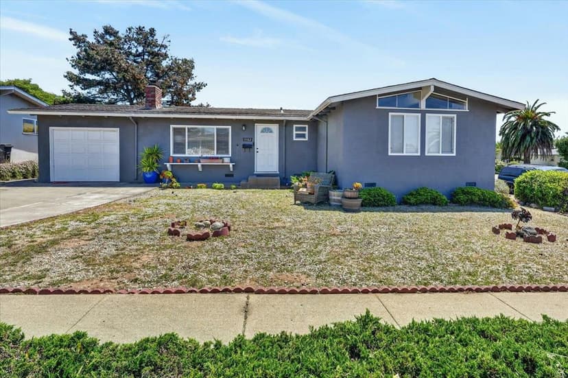 3182 Vista Del Camino - Photo 1 of 8