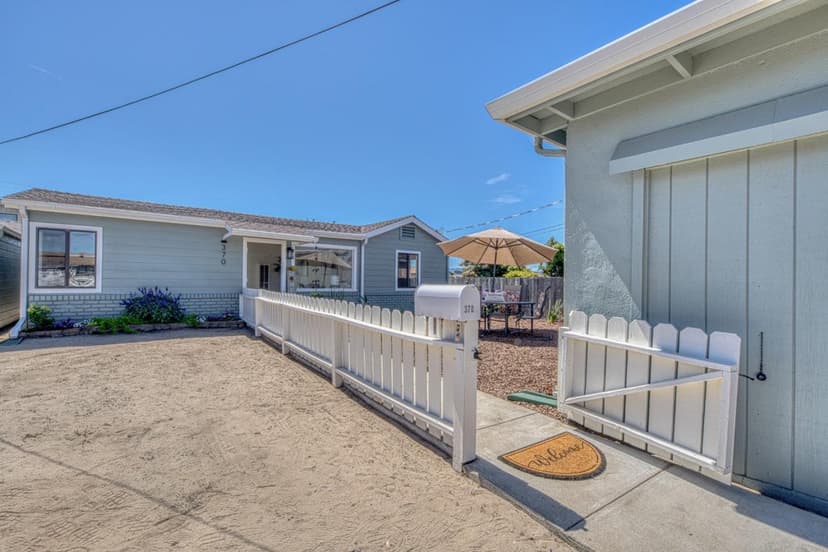 370 Amador Avenue - Photo 1 of 8