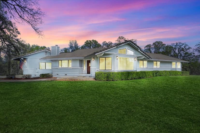 19862 Paso Robles Avenue - Photo 1 of 8