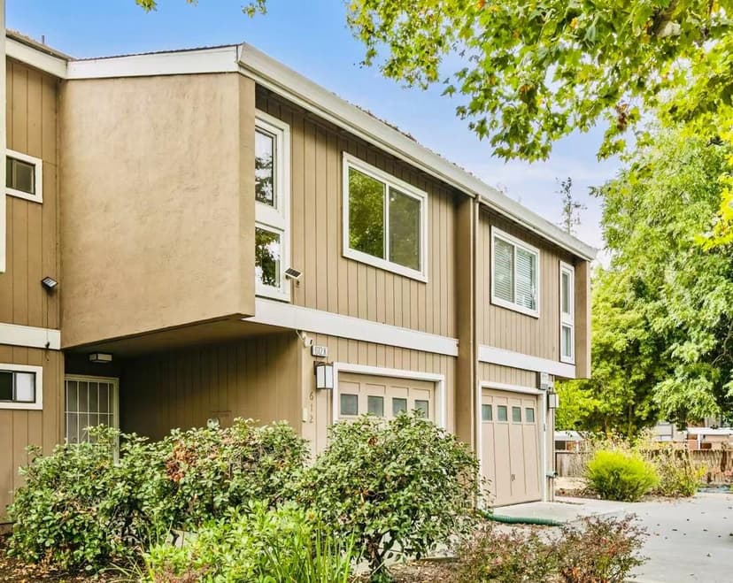 612 Sierra Vista Avenue #K - Photo 1 of 8
