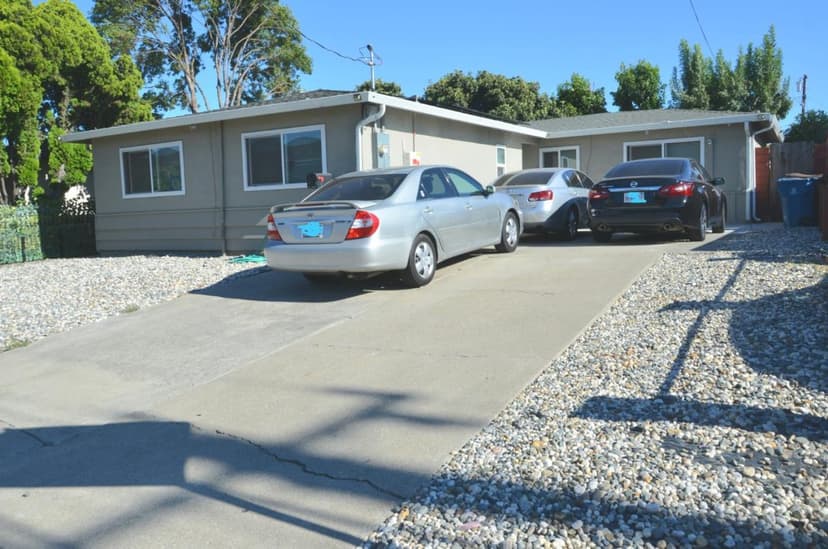 322 East Tregallas Road - Photo 1 of 8