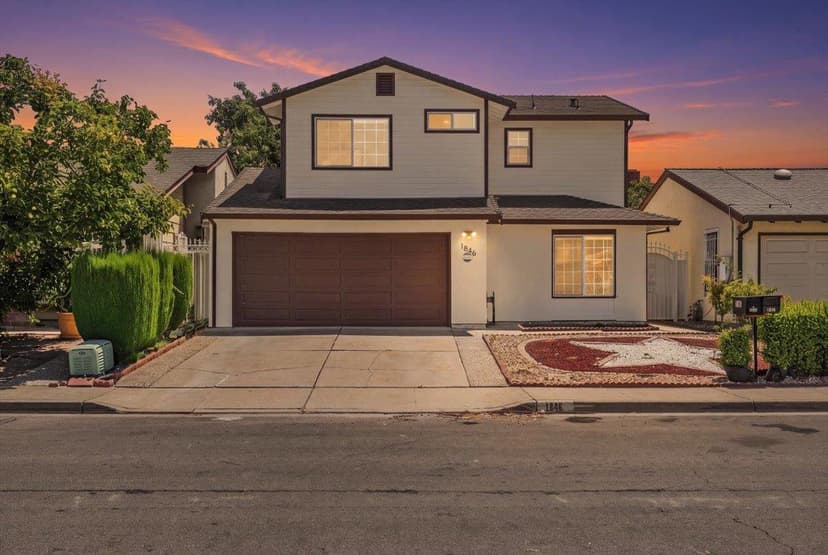 1846 Arroyo De Platina - Photo 1 of 8