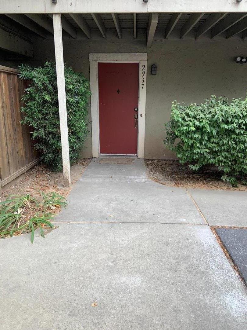 2937 Rose Avenue - Photo 1 of 8