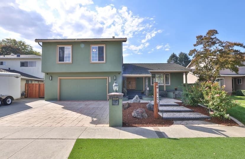 310 Viscaino Way - Photo 1 of 8