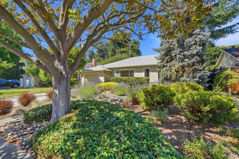 570 Kenwood Drive - Photo 1 of 8