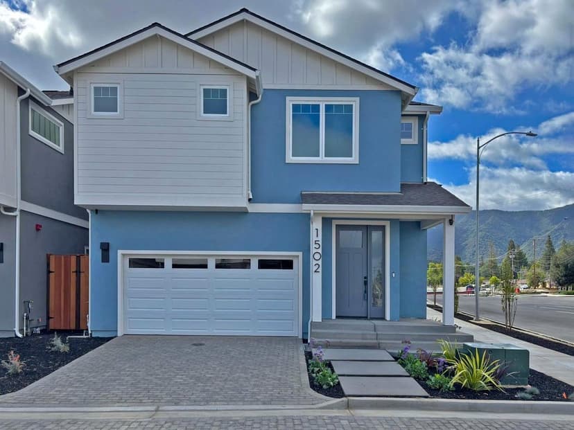 1502 Love Court - Photo 1 of 8