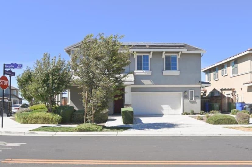 305 East Forsythia Way - Photo 1 of 8