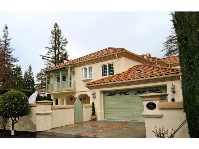 1990 Valparaiso Avenue - Photo 1 of 8