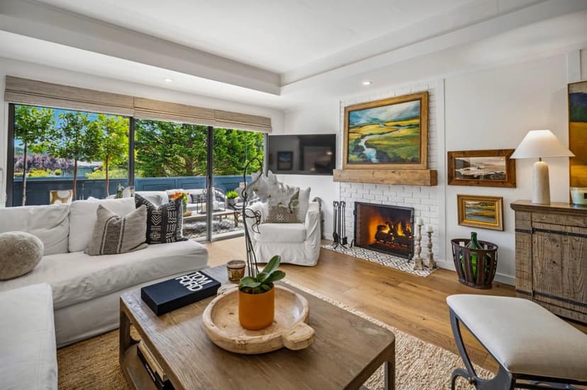 183 Del Mesa Carmel - Photo 1 of 8