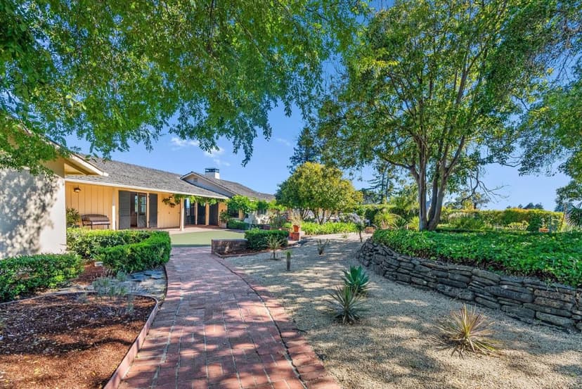 31 S Circle Dr - Photo 1 of 8