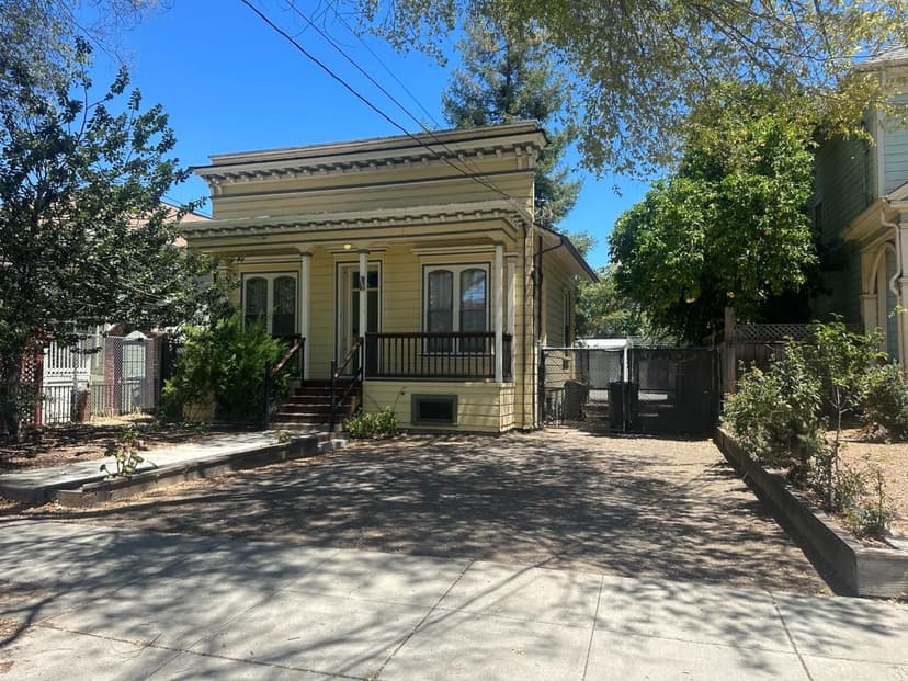 912 South 3rd Street - Photo 1 of 4