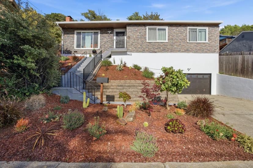 8622 Thermal Street - Photo 1 of 8