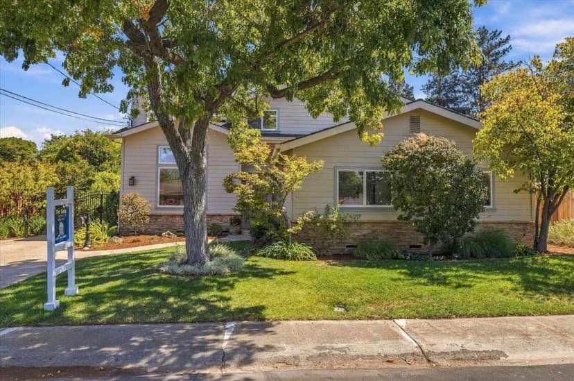 28 Hunt Way - Photo 1 of 8
