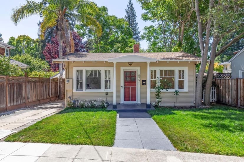 622 Palo Alto Avenue - Photo 1 of 8