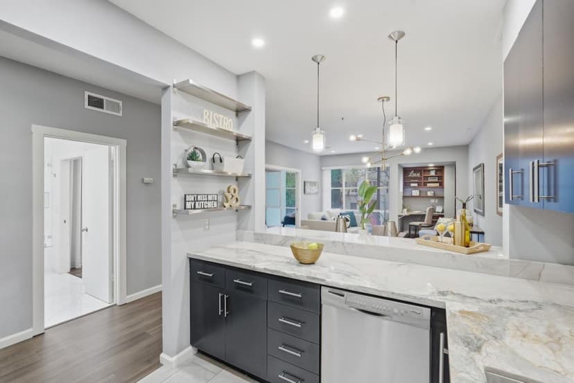 97 East Saint James Street #26 - Photo 1 of 8