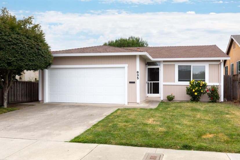 835 Cynthia Drive - Photo 1 of 8