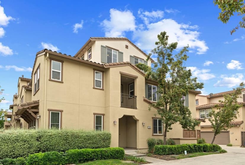 5300 Fioli Loop - Photo 1 of 8