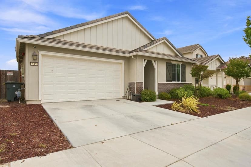 545 Tanoak Street - Photo 1 of 8