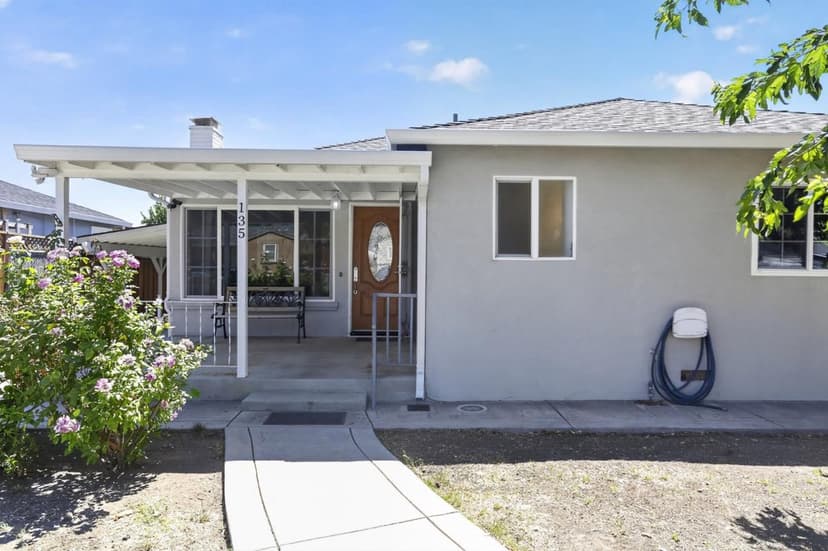 135 North Claremont Avenue - Photo 1 of 8