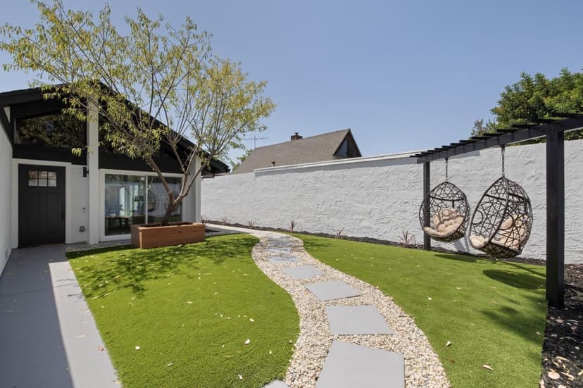 1022 East Evelyn Avenue - Photo 1 of 8