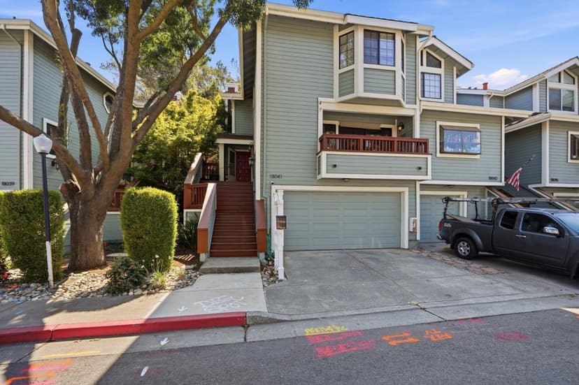 18041 Hillwood Lane - Photo 1 of 8