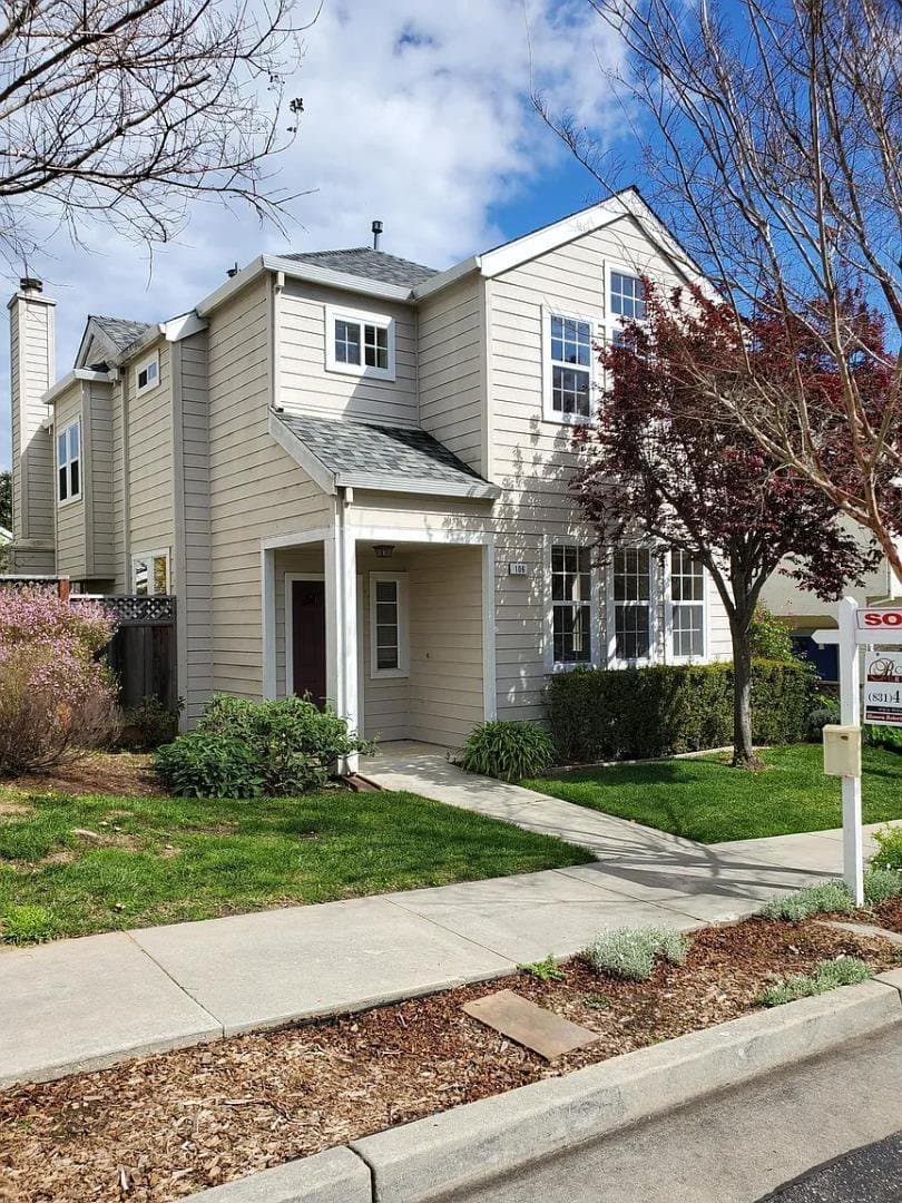 106 Village Circle - Photo 1 of 8