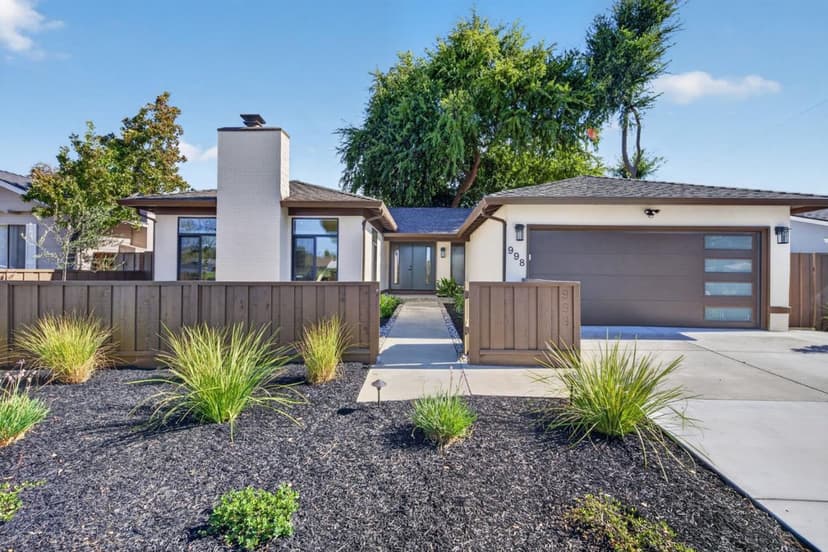 998 Branham - Photo 1 of 8