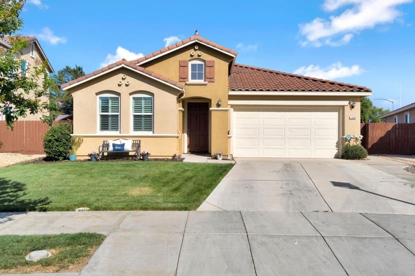 1596 Manzanita Way - Photo 1 of 8