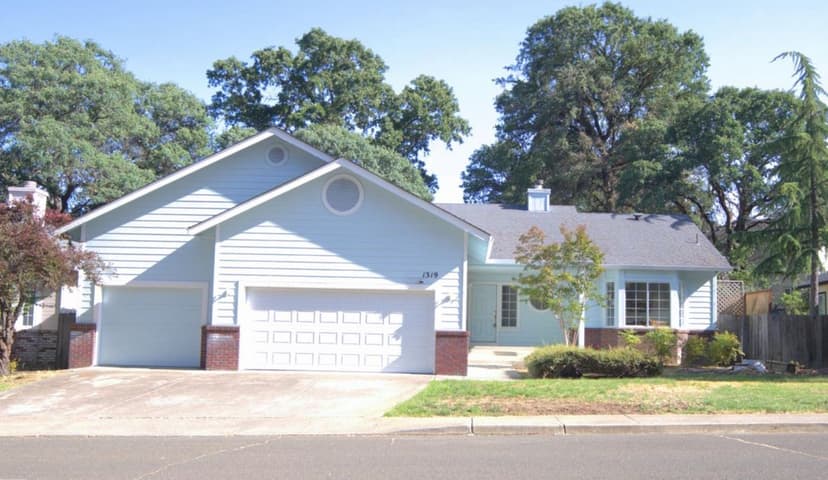 1319 20TH Street - Photo 1 of 8