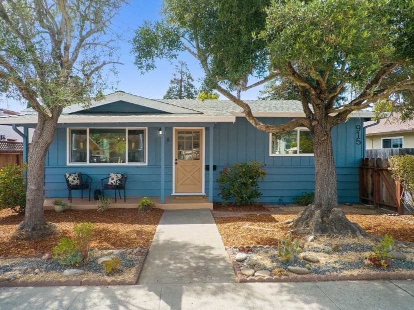 915 Cayuga Street - Photo 1 of 8