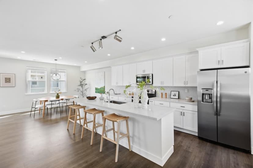 3539 Piazza Common - Photo 1 of 8