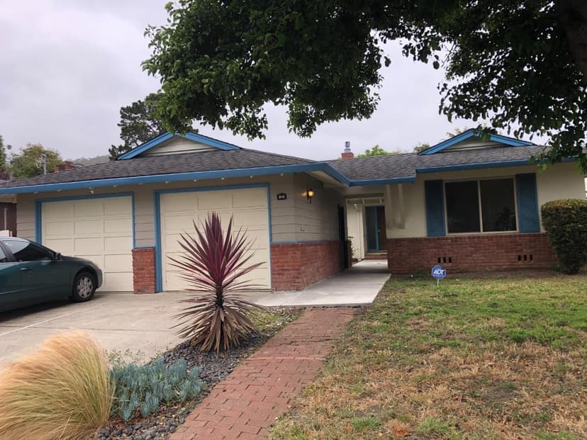 810 Dell Road - Photo 1 of 8