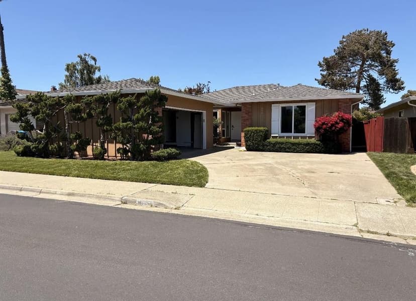1321 Tarpon Street - Photo 1 of 4