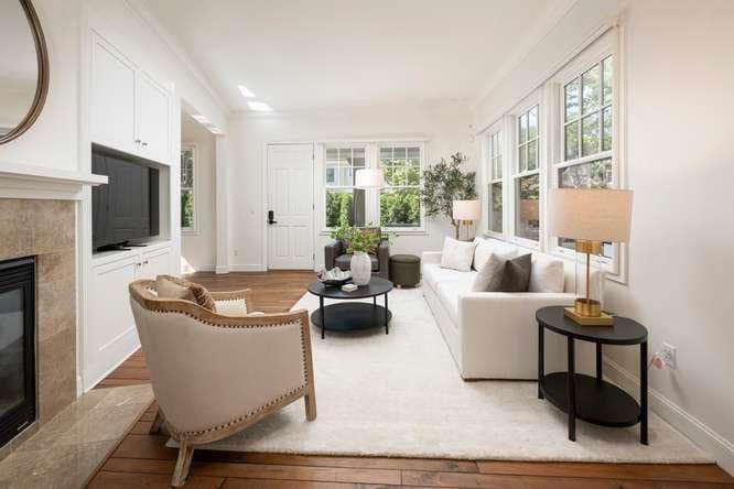 302 Channing Avenue - Photo 1 of 8