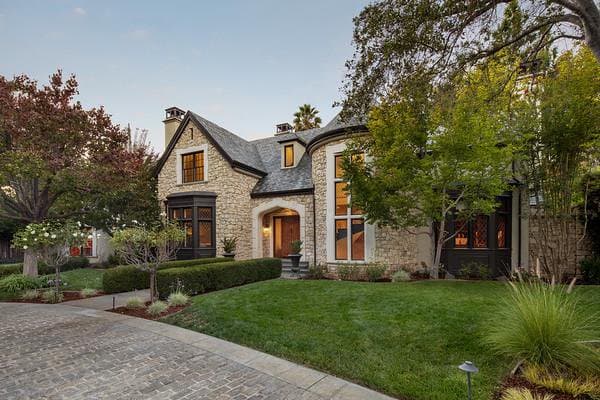2 Carolina Lane - Photo 1 of 8