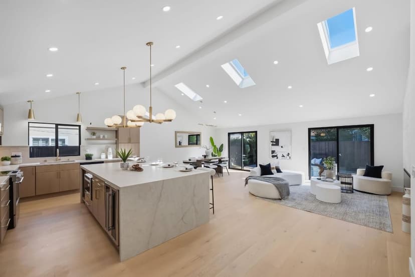 1054 Steinway Avenue - Photo 1 of 8
