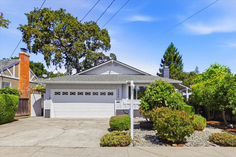 2000 Howard Avenue - Photo 1 of 8