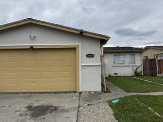 36569 Beutke Drive - Photo 1 of 8