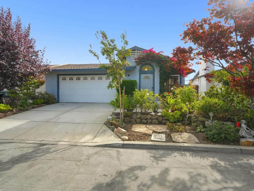 2104 Meadow View Place - Photo 1 of 8