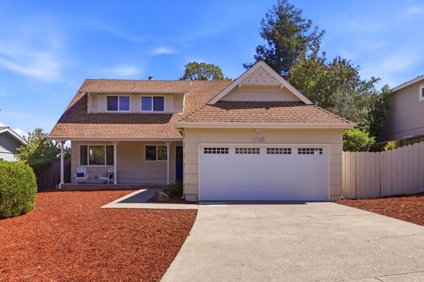 3705 Red Oak Way - Photo 1 of 8