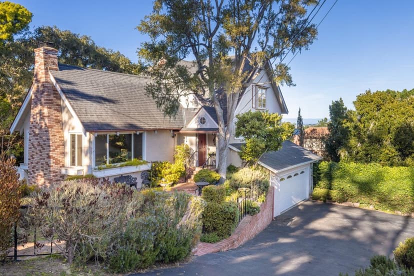 2962 Club Road - Photo 1 of 8