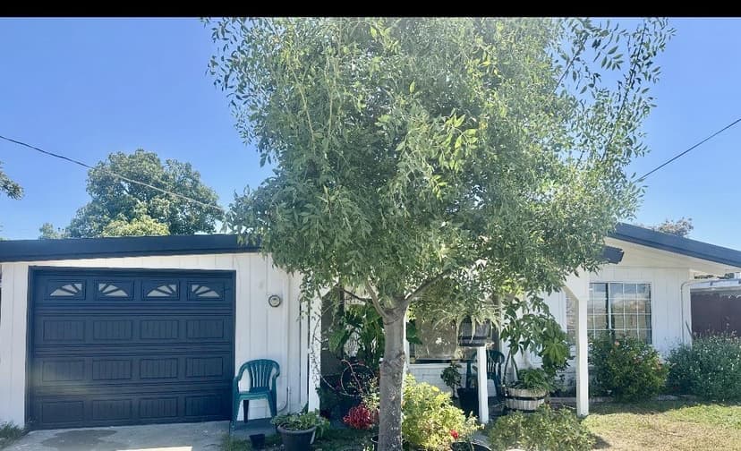 27772 Biscayne Avenue - Photo 1 of 1