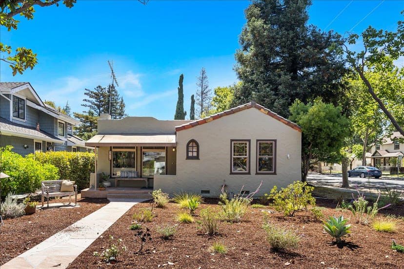 981 College Avenue - Photo 1 of 8