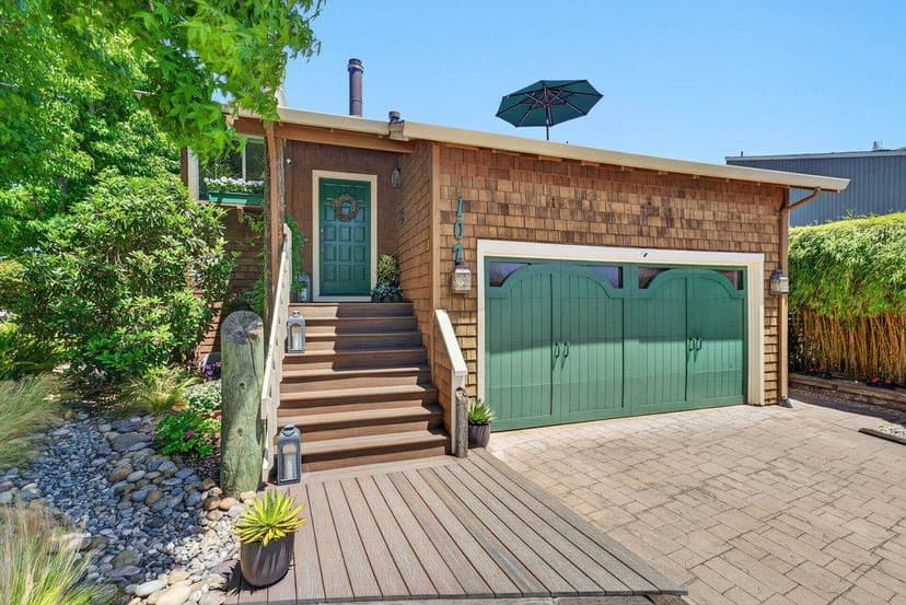 107 Bar Harbor Court - Photo 1 of 8