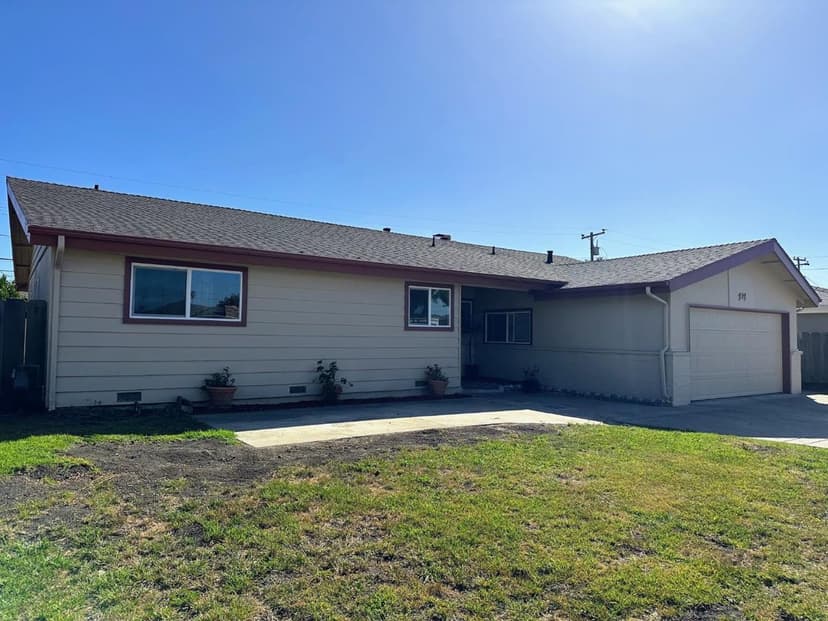 737 Saint Ann Drive - Photo 1 of 8