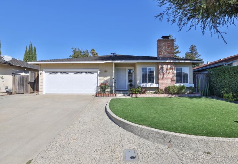 125 Sugar Maple Drive - Photo 1 of 8