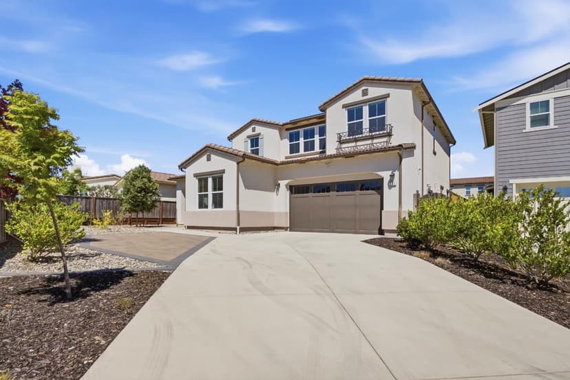 597 Matterhorn Court - Photo 1 of 8